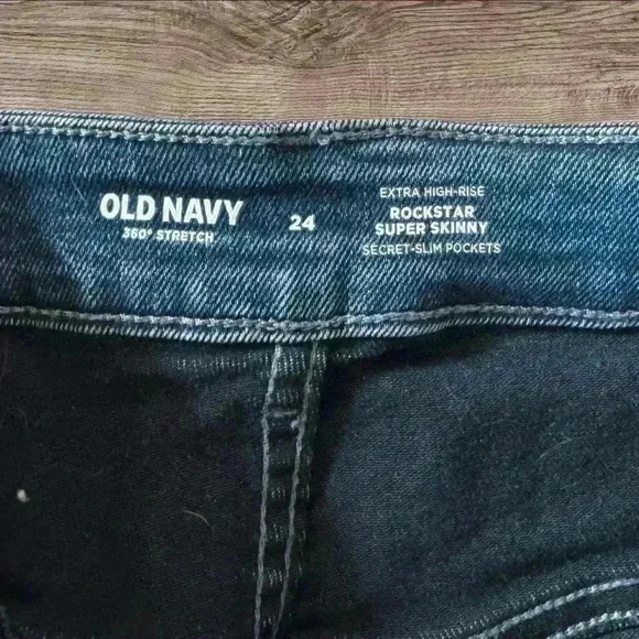 Old Navy Women’s Plus Extra high rise rockstar super skinny jeans size 24 - Picture 6 of 6